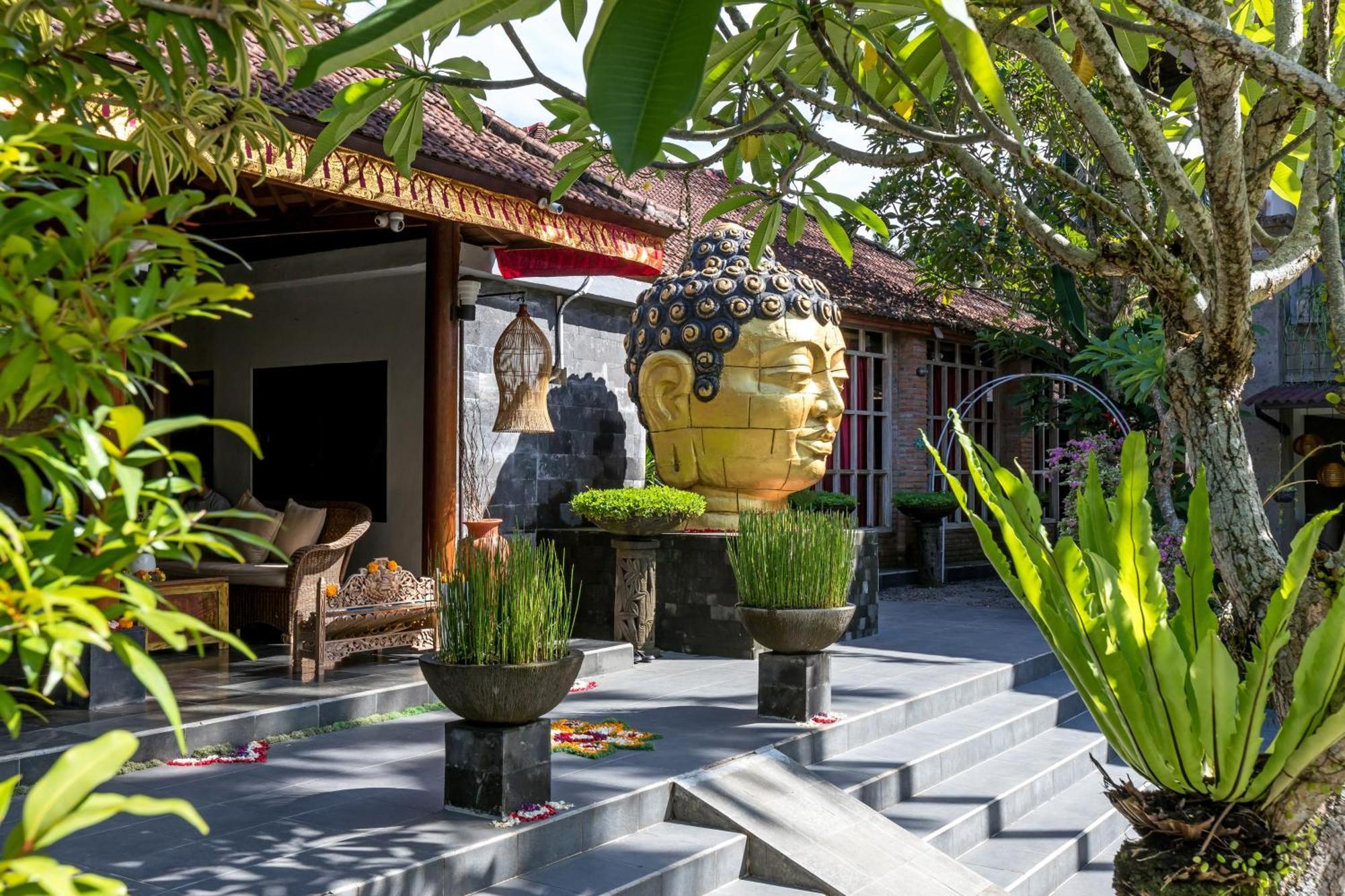 Ubud Raya Boutique Hotel Kültér fotó